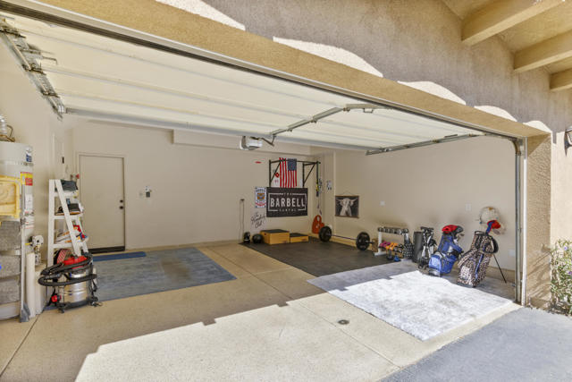 436 Via De La Paz, Palm Desert CA: https://media.crmls.org/mediaz/fc1fe7e6-d8ce-4e4e-9f4e-f209a4682d3a.jpg