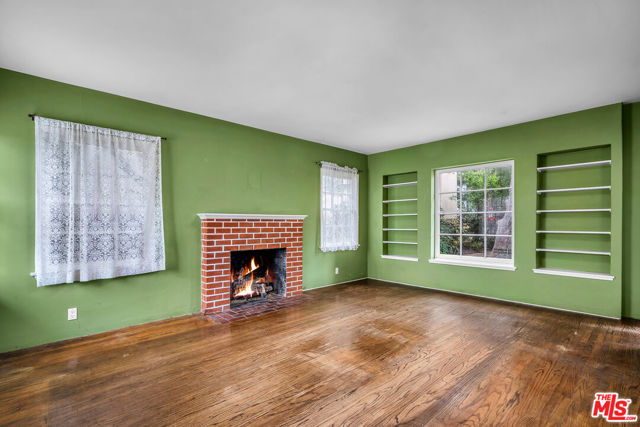 713 Broadway, Redondo Beach, California 90277, 3 Bedrooms Bedrooms, ,2 BathroomsBathrooms,Residential,Sold,Broadway,25617063