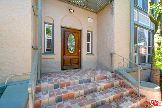 Image 3 for 251 N Kenmore Ave, Los Angeles, CA 90004