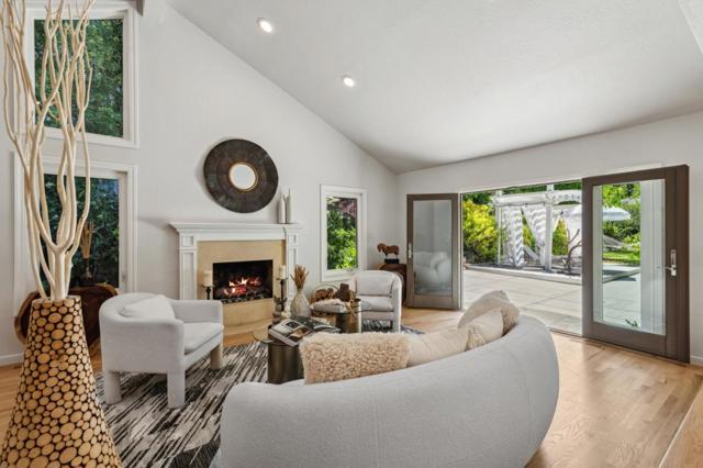 2360 Holly Oak Drive, Danville CA: https://media.crmls.org/mediaz/fc22aadb-0ad2-497f-b484-fc8e65b32ab2.jpg