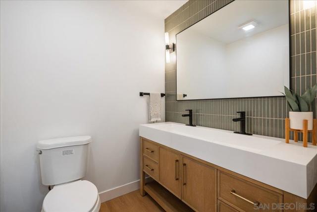 17283 Montero Rd, San Diego CA: https://media.crmls.org/mediaz/fc2399b2-5f06-4166-b0b2-b59b6cdfb6c5.jpg
