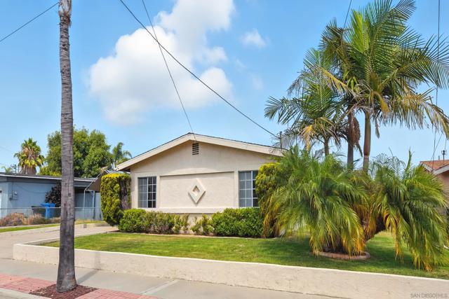 1231 Napa Ave, Chula Vista CA: https://media.crmls.org/mediaz/fc24259e-d2f3-49b0-b637-6a5aaa2e37e6.jpg