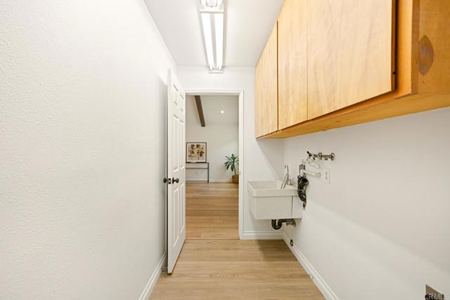 13837 Tam O Shanter Court, Poway CA: https://media.crmls.org/mediaz/fc24b437-c474-493f-ae9c-1cc5305689b4.jpg