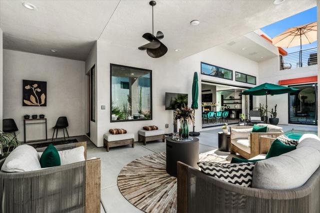 143 Obsidian Loop N, Palm Springs, CA 92264