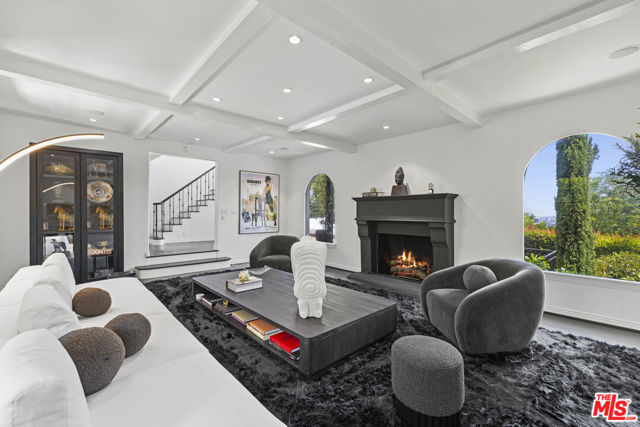 1348 Miller Drive, West Hollywood CA: https://media.crmls.org/mediaz/fc25b4c2-344b-4027-9327-a9eefa7aede6.jpg