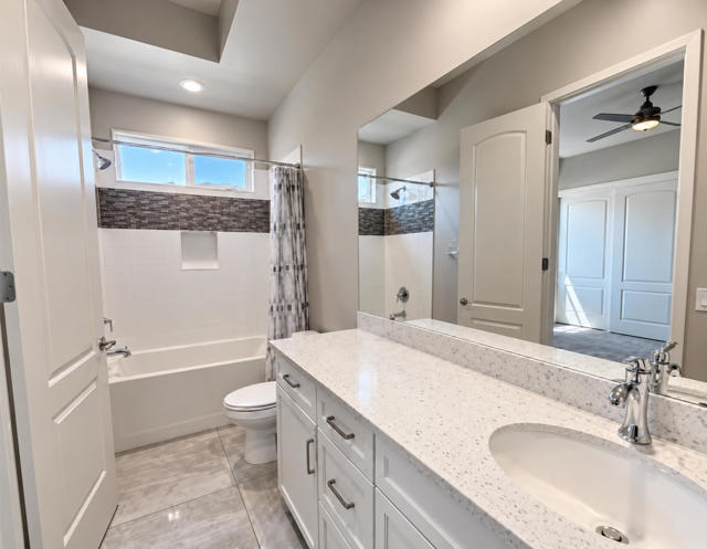 78987 Yorkville Lane, Palm Desert, CA 92211