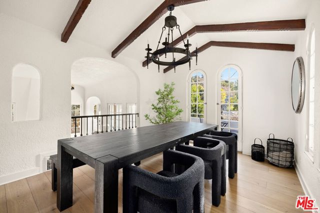 8061 Woodland Lane, Los Angeles CA: https://media.crmls.org/mediaz/fc272c21-91b0-463e-93c0-37c464ab07a2.jpg