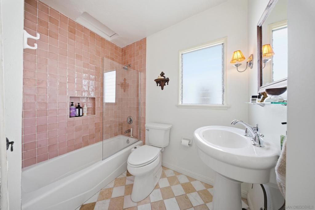 4756 Mountain View Dr - photo 14