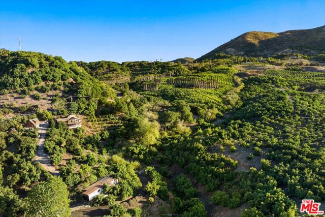 5850 Casitas Pass Road, Ventura CA: https://media.crmls.org/mediaz/fc29e00c-6079-44c8-b4c6-0138185f6ba3.jpg