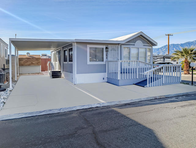 70200 Dillon Road, Desert Hot Springs CA: https://media.crmls.org/mediaz/fc2af6ca-fad8-4dda-8305-be344c30f82f.jpg