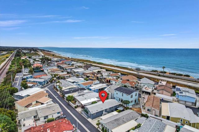 6503 Friendly Place, Carlsbad CA: https://media.crmls.org/mediaz/fc2e18b0-c2d6-4778-8674-82749a0733f7.jpg