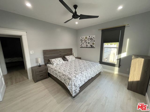 84 N Palm Street, Ventura CA: https://media.crmls.org/mediaz/fc2e43ae-1d7e-498f-a360-fb49c7f563cd.jpg