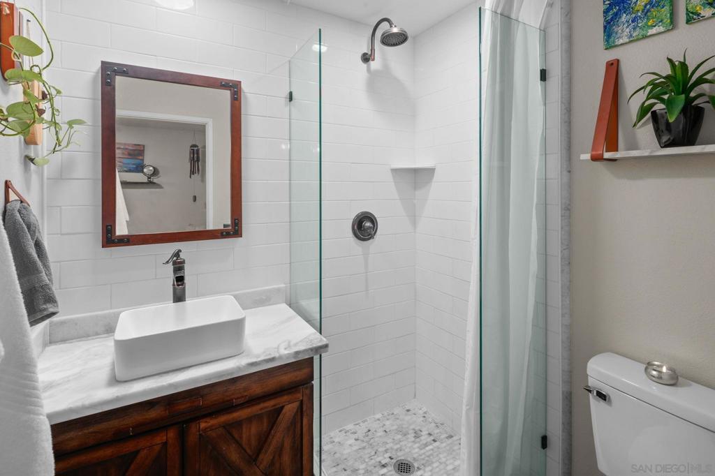 952 5th Ave - photo 14