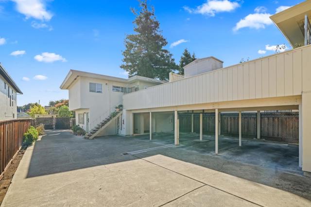 444 Villa Terrace, San Mateo CA: https://media.crmls.org/mediaz/fc314a84-7172-4432-af6e-45966c58e01f.jpg