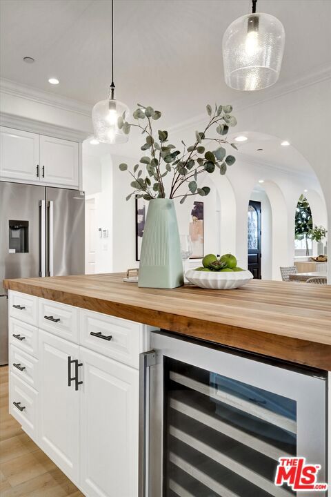 2517 Huntington Lane, Redondo Beach, California 90278, 4 Bedrooms Bedrooms, ,3 BathroomsBathrooms,Residential,For Sale,Huntington,25607911 2517 Huntington Lane, Redondo Beach, California 90278, 4 Bedrooms Bedrooms, ,3 BathroomsBathrooms,Residential,For Sale,Huntington,25607911