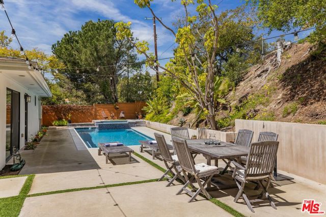 874 N Norman Place, Los Angeles CA: https://media.crmls.org/mediaz/fc32a852-b542-43a5-863e-85083b2212f3.jpg