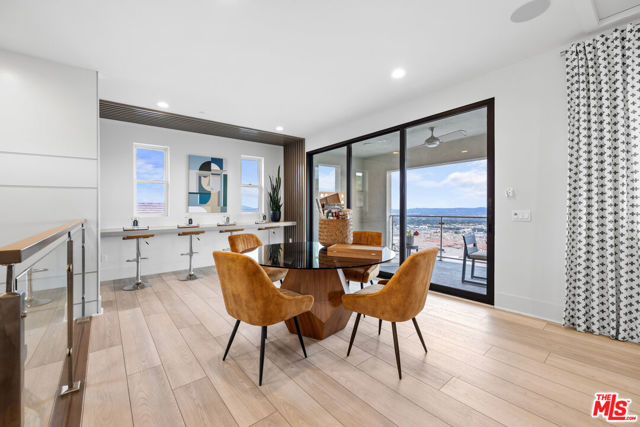 20378 W Marlow Lane, Porter Ranch CA: https://media.crmls.org/mediaz/fc33dc7d-67c8-4ca2-bce3-ed86bd0a6acd.jpg