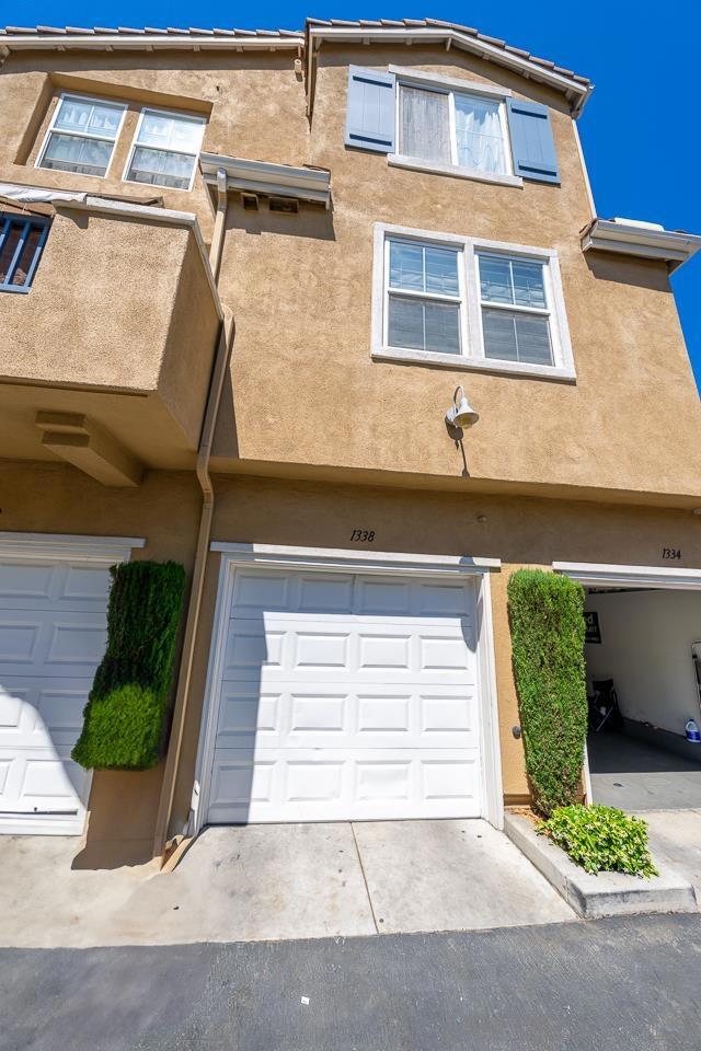 1338 Starry Way, San Diego CA: https://media.crmls.org/mediaz/fc3437c6-2f35-4758-b932-92121e32b125.jpg