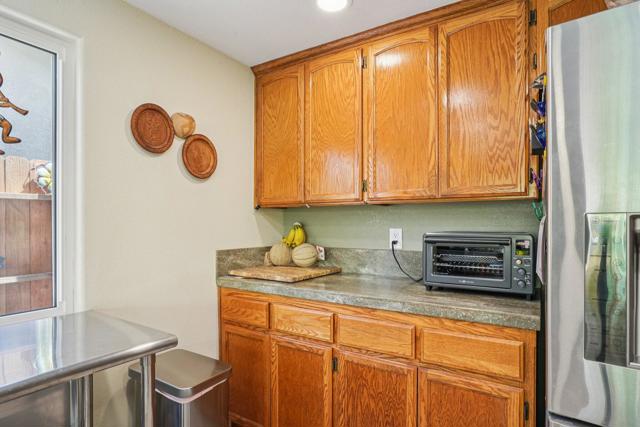 52165 Avenida Cortez, La Quinta CA: https://media.crmls.org/mediaz/fc347b12-e10e-48cc-b061-c9f1c298e4e5.jpg
