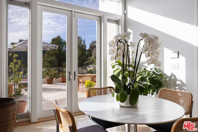 Image 16 of 57 For 2671 Astral Drive