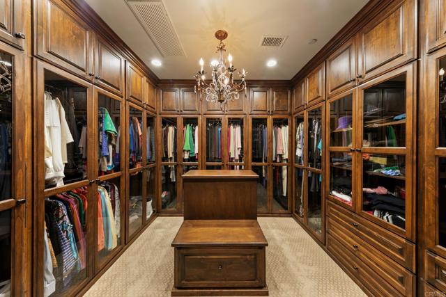 Detail Gallery Image 27 of 48 For 7953 Sentinel, San Diego,  CA 92127 - 5 Beds | 6/1 Baths