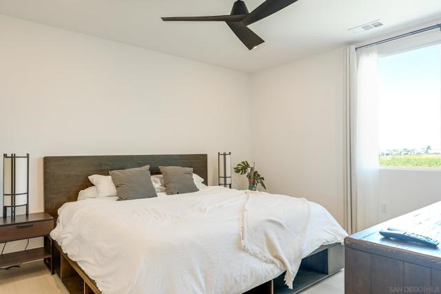 6861 Secano St, San Diego CA: https://media.crmls.org/mediaz/fc3556dc-2537-4d12-9fb4-d9628a207dd7.jpg