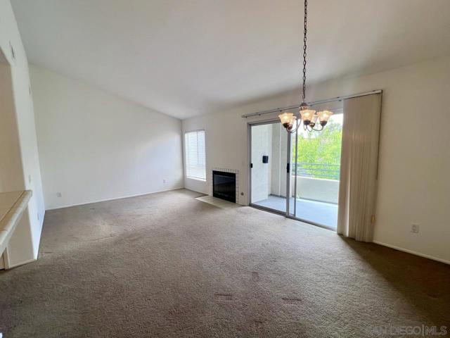 9995 Scripps Westview Way, San Diego CA: https://media.crmls.org/mediaz/fc358019-f671-4ca4-9273-9975a149856f.jpg