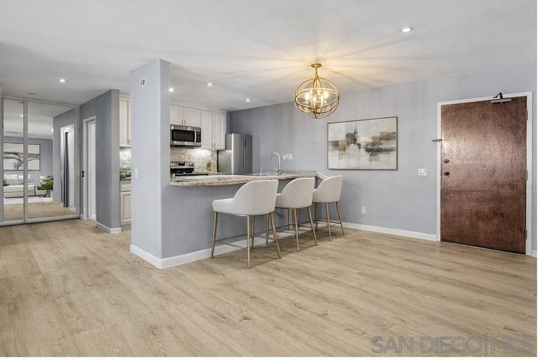 8324 Regents Rd - photo 2