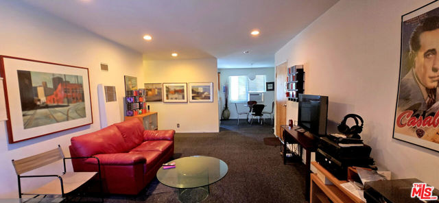 1433 N Martel Avenue, Los Angeles CA: https://media.crmls.org/mediaz/fc37c19e-f034-47a0-a259-162d2b21d3ca.jpg