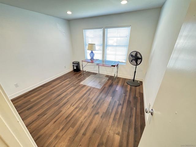 Image 15 of 21 For 32021 Sand Aster Cir