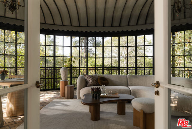 Image 22 of 48 For 771 Garden Lane