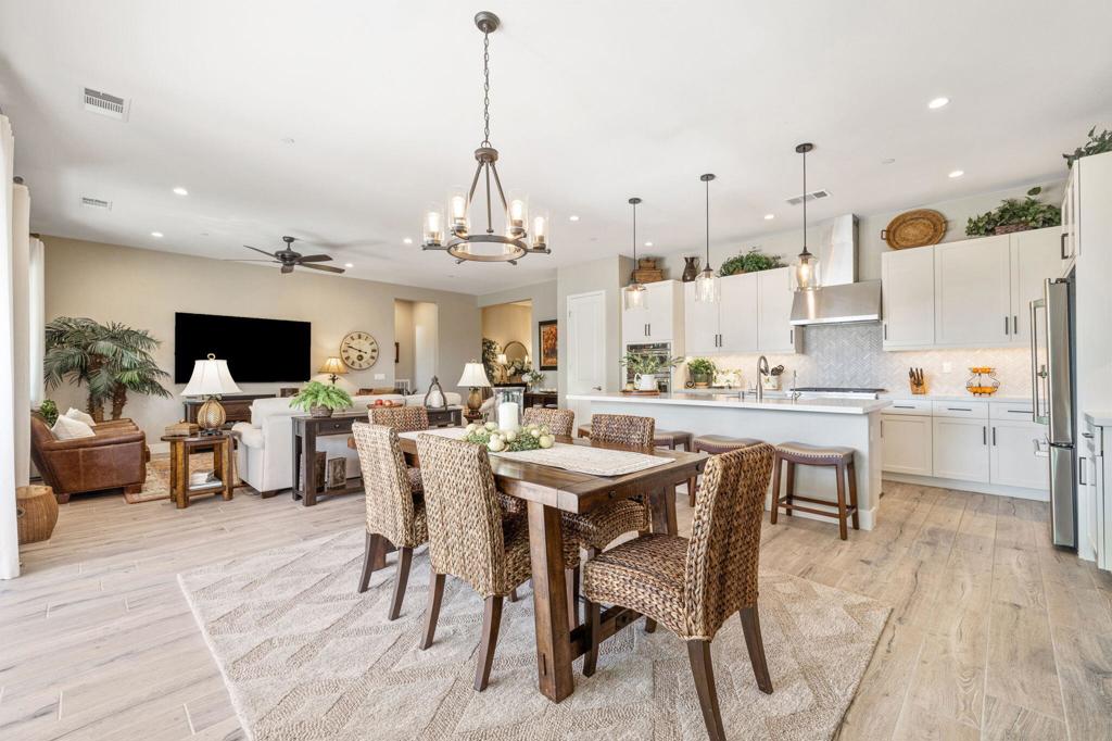 MLS #219136635DA image #10