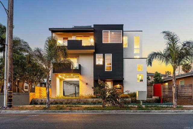 Detail Gallery Image 1 of 1 For 508 N Tremont St #B,  Oceanside,  CA 92054 - 3 Beds | 3/1 Baths