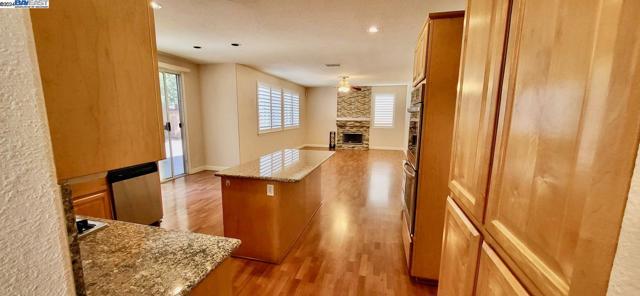 Image 3 of 28 For 6337 Brook Hollow Cir