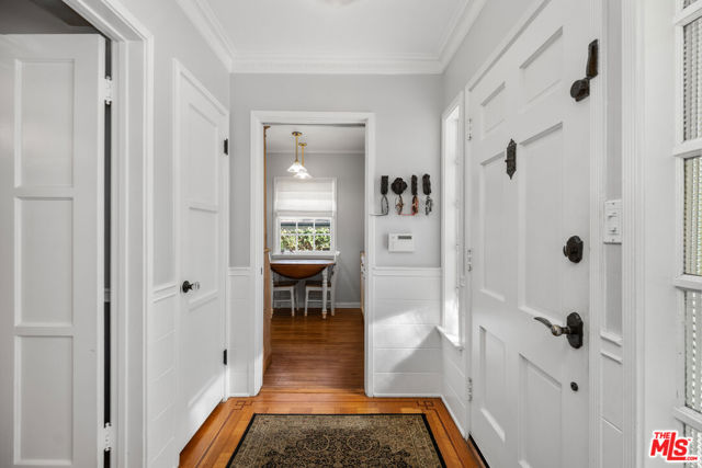 9031 David Avenue, Los Angeles CA: https://media.crmls.org/mediaz/fc3b8677-839d-45c6-9f51-1a1ed9615354.jpg