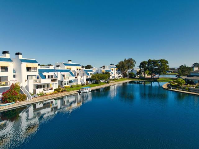 926 Lido Lane, Foster City CA: https://media.crmls.org/mediaz/fc3b9e59-3fa7-4032-a64f-4bc3f6c9d82a.jpg