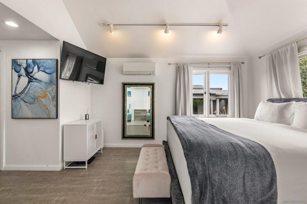 1264 Prospect Street - photo 3