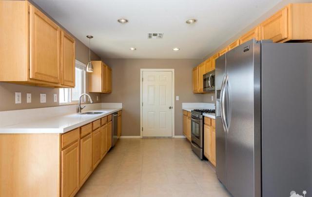 16290 Via El Rancho, Desert Hot Springs CA: https://media.crmls.org/mediaz/fc3e24e5-c69e-4c1c-80b3-364e43c816b3.jpg