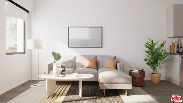 3345 Wilshire Blvd, Los Angeles CA: https://media.crmls.org/mediaz/fc3f68d9-2b22-4804-8523-eff4d0ec7d07.jpg