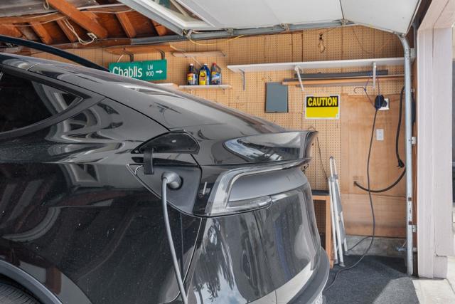 Detail Gallery Image 38 of 57 For 939 Chablis Ln, Vista,  CA 92083 - 4 Beds | 3 Baths