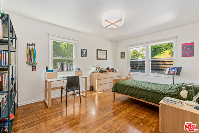 3736 Clayton Avenue, Los Angeles CA: https://media.crmls.org/mediaz/fc3fbae1-23b1-45f2-9e88-5fd7d4798c32.jpg
