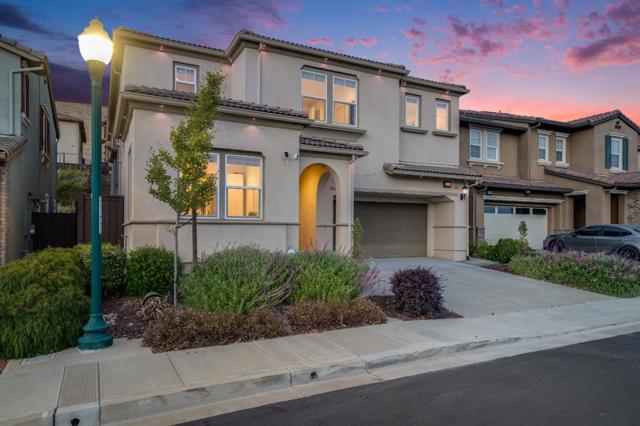 28780 Vista Grande Drive, Hayward CA: https://media.crmls.org/mediaz/fc40a4d5-a3bc-45da-8b45-b74eb2a4004a.jpg
