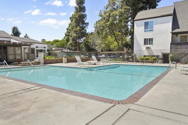 Detail Gallery Image 20 of 20 For 1317 Caminito Gabaldon #H,  –,  CA 92108 - 2 Beds | 1/1 Baths
