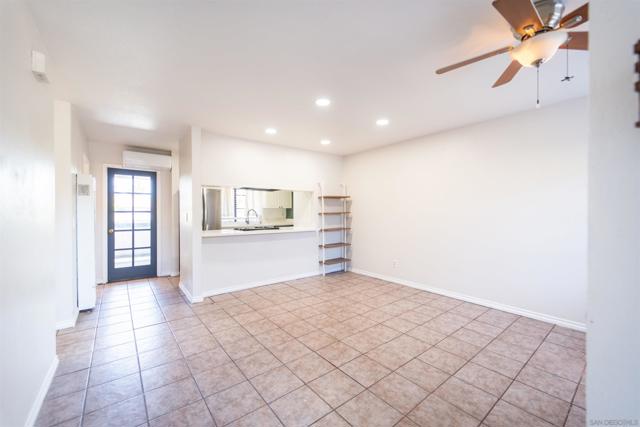 4847 Parks Ave, La Mesa CA: https://media.crmls.org/mediaz/fc42dcde-f0fc-4451-8fc1-1831ef46a7f3.jpg