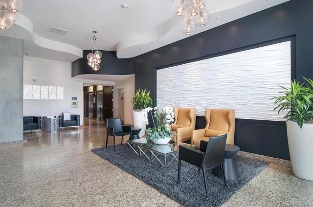 Image 16 of 24 For 1080 Park Boulevard 607