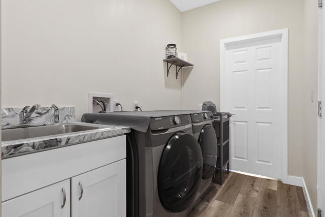 79575 Camelback Drive, Indio CA: https://media.crmls.org/mediaz/fc43aa77-775a-48fc-9c51-76e782282780.jpg