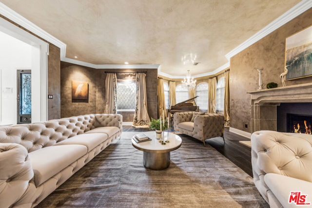 Drew Fenton | 3170 KINGS Court Los Angeles CA | MLS: 7365327 Drew Fenton | 3170 KINGS Court Los Angeles CA | MLS: 7365327