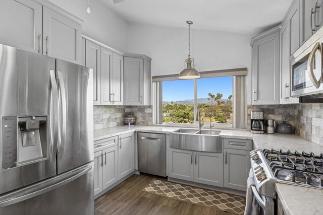 Detail Gallery Image 18 of 53 For 3016 Alta Vista Dr, Fallbrook,  CA 92028 - 3 Beds | 3/1 Baths