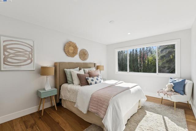 25 Mackenzie, Danville CA: https://media.crmls.org/mediaz/fc450b5a-f61f-44a9-87da-3441ef0f1291.jpg