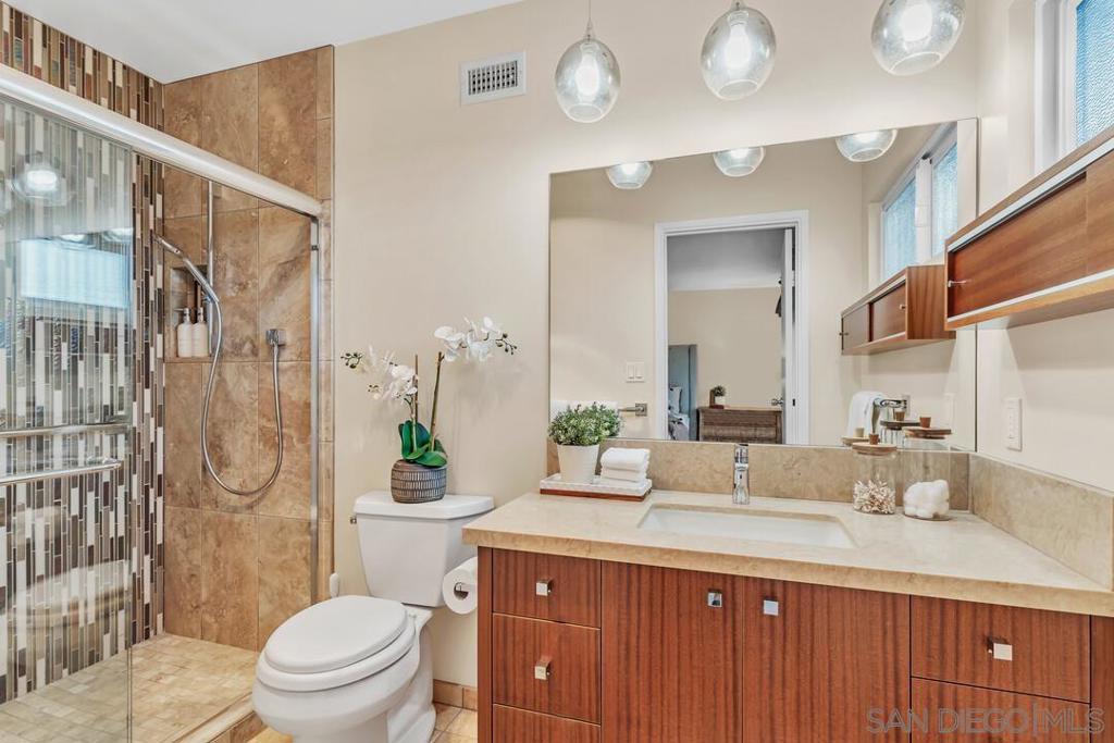 MLS #250042613SD image #28